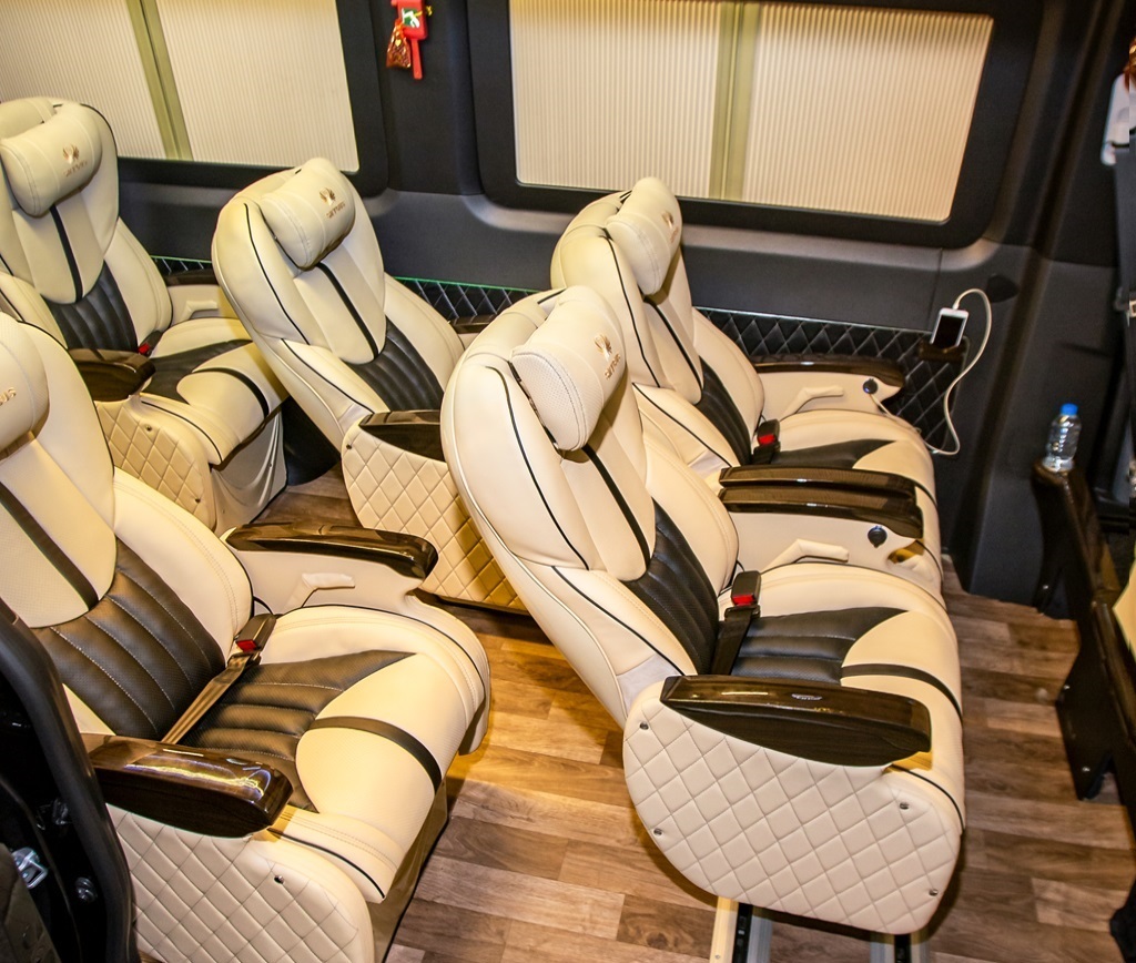 xe-limousine-hoang-long-ha-noi-hai-phong