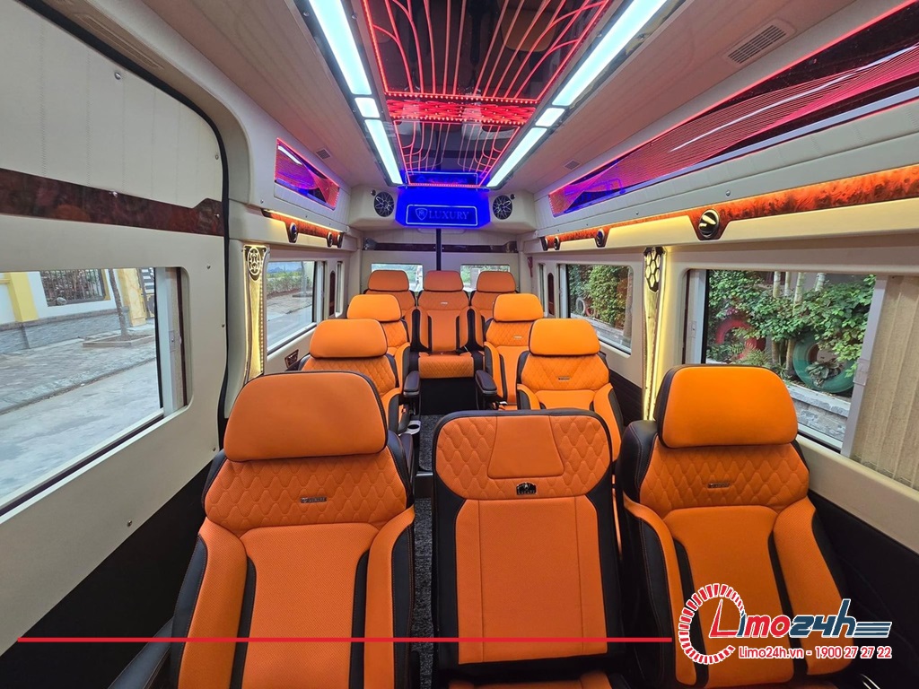 xe-limousine-ha-noi-di-ninh-binh-1